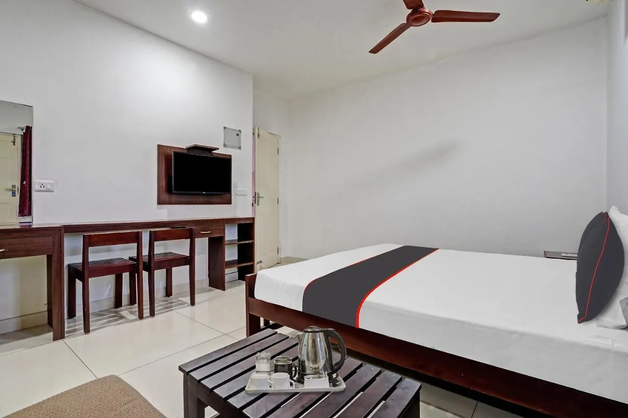 Collection O White House Pearl 4*, Kochi India